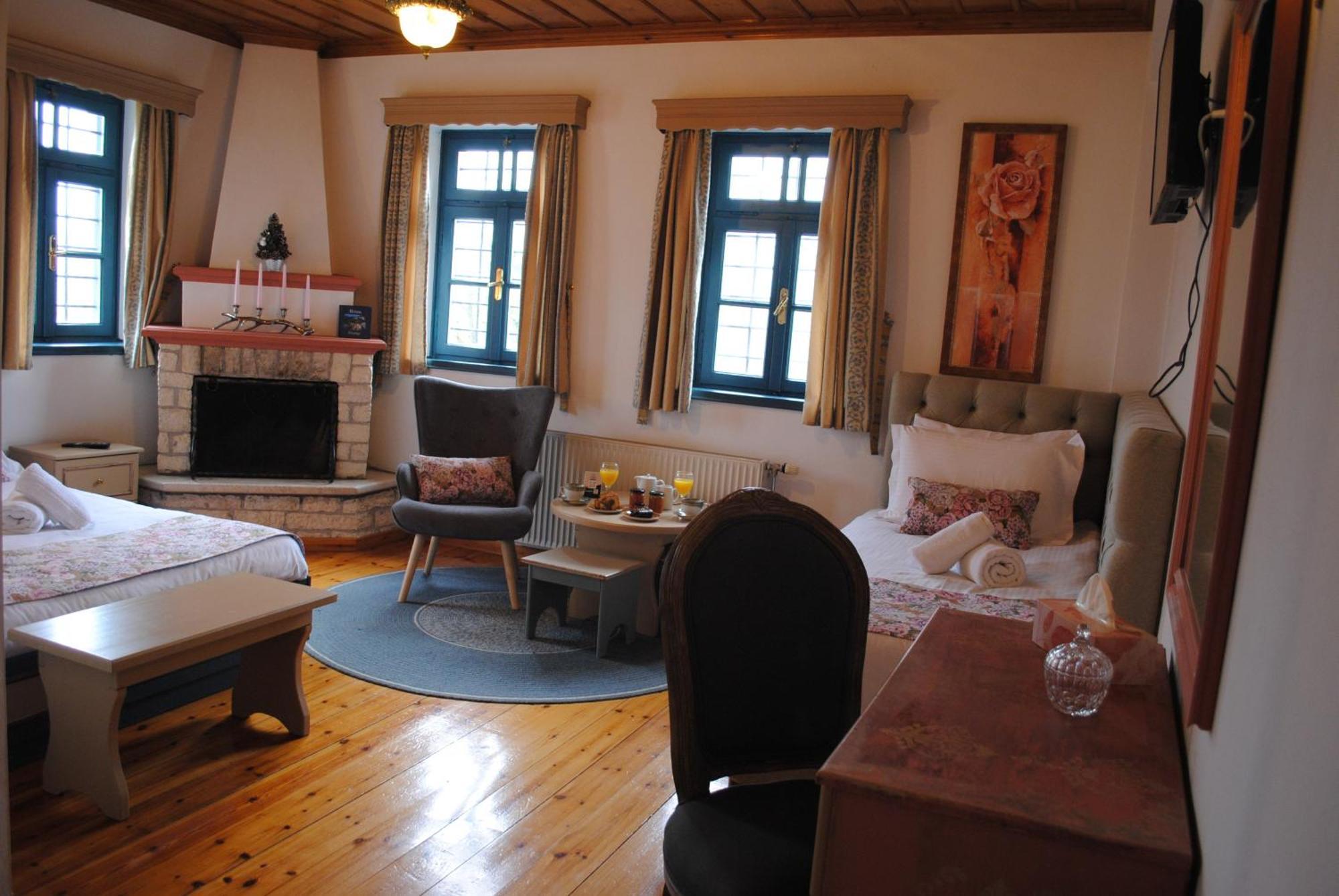 Andromachi'S Beloi Hotel Vitsa Eksteriør billede