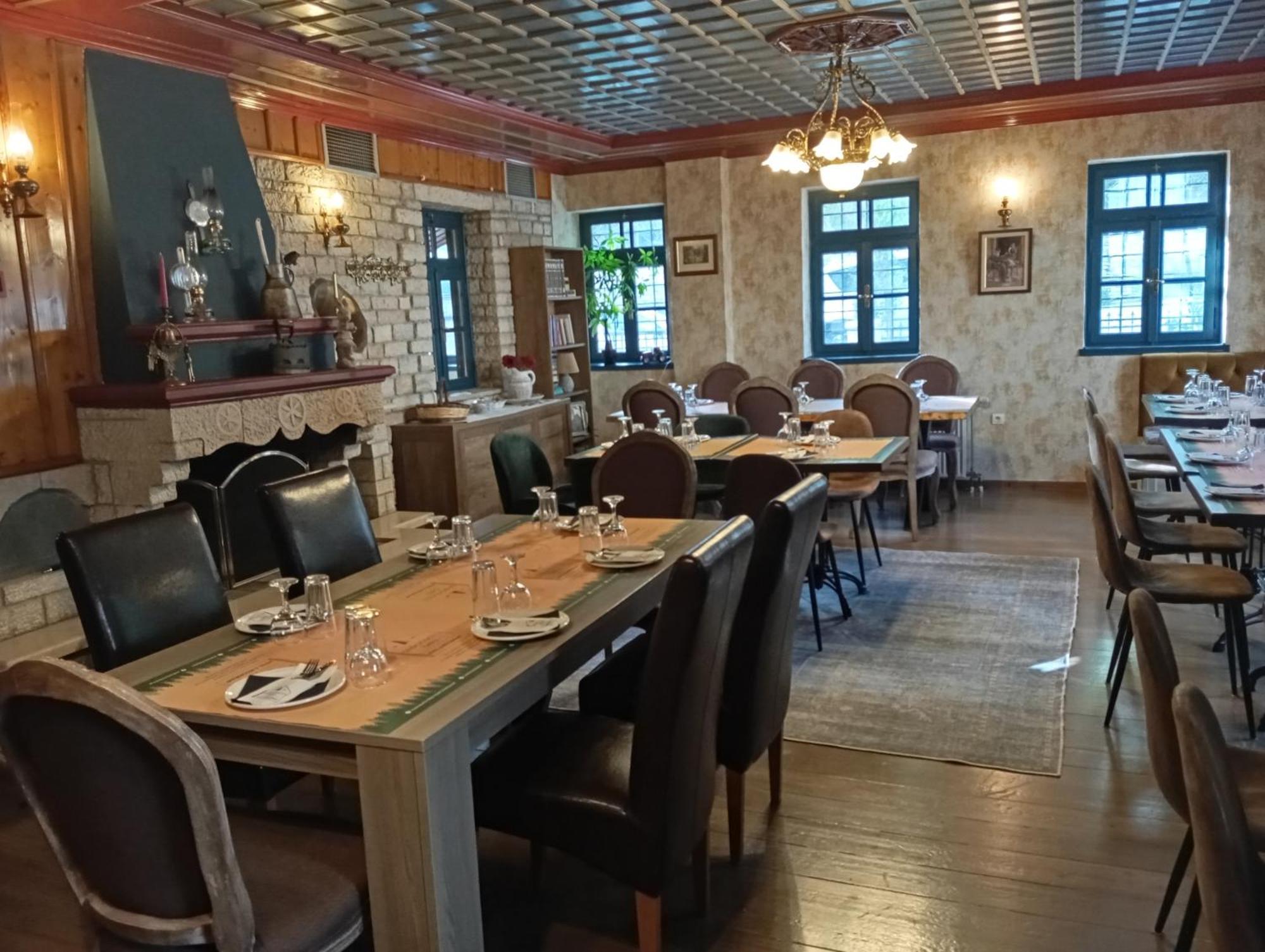 Andromachi'S Beloi Hotel Vitsa Eksteriør billede